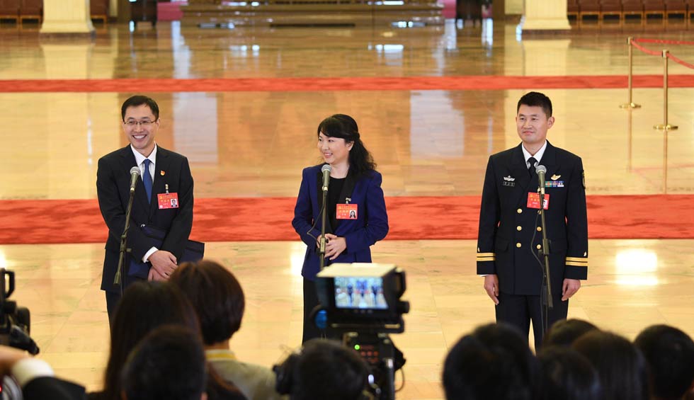 孟祥飛、李媛、曹先建接受采訪