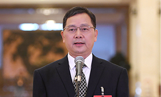 劉宗富代表接受采訪(fǎng)