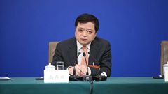 全國(guó)政協(xié)常委、全國(guó)工商聯(lián)副主席、正泰集團(tuán)董事長(zhǎng) 南存輝