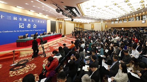 政協(xié)委員就&ldquo;促進(jìn)民營經(jīng)濟高質(zhì)量發(fā)展&rdquo;答記者問