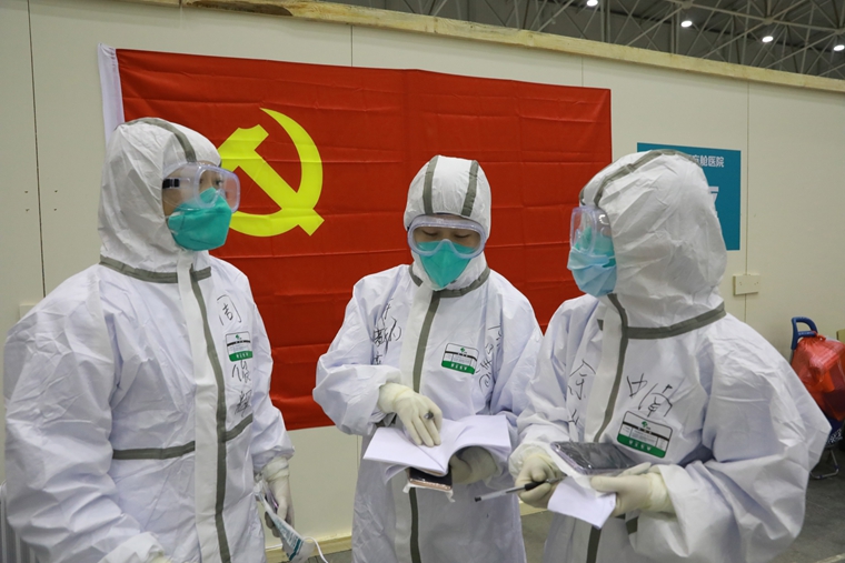 辛識(shí)平：黨員站立的位置，就是守護(hù)人民的防線