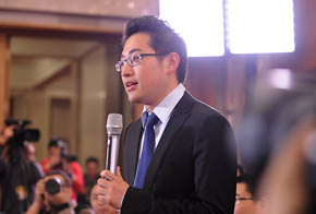 經(jīng)濟(jì)日?qǐng)?bào)、中國經(jīng)濟(jì)網(wǎng)記者提問