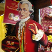 出國旅游帶什么禮物？