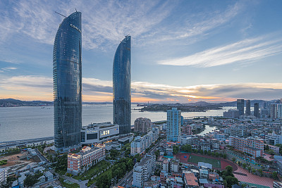 人民日?qǐng)?bào)評(píng)論員：國(guó)家強(qiáng)大、民族復(fù)興、兩岸統(tǒng)一是歷史大勢(shì)