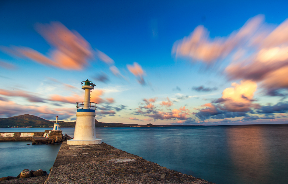 &ldquo;中國(guó)人不打中國(guó)人&rdquo;&ldquo;中國(guó)人要幫中國(guó)人&rdquo;&mdash;&mdash;習(xí)近平總書記重要講話在兩岸產(chǎn)生強(qiáng)烈共鳴