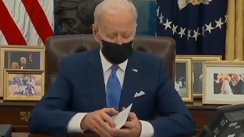 美國FBI遇數(shù)十年來最血腥事件！拜登慰問遇害特工家屬