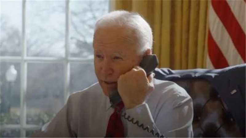 拜登拿起電話，又刷一個(gè)&ldquo;第一次&rdquo;