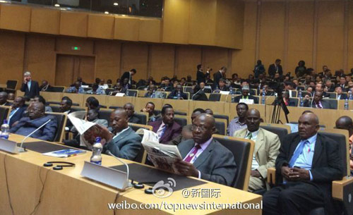 李克強(qiáng)即將在非盟總部發(fā)表演講，請(qǐng)柬&ldquo;一柬難求&rdquo;。圖片來源：&ldquo;新國(guó)際&rdquo;微博。