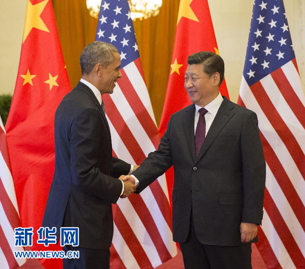 11月12日，國家主席習(xí)近平在北京人民大會(huì)堂舉行歡迎儀式，歡迎美國總統(tǒng)奧巴馬對(duì)中國進(jìn)行國事訪問。 新華社記者 李學(xué)仁 攝