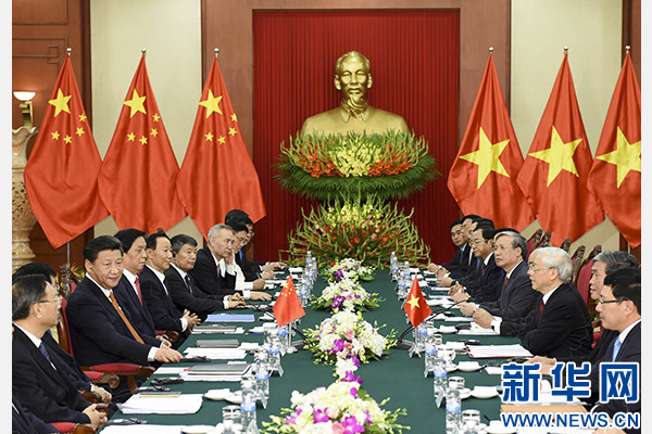 11月5日，中共中央總書記、國家主席習近平在河內(nèi)同越共中央總書記阮富仲舉行會談。 新華社記者李學仁攝