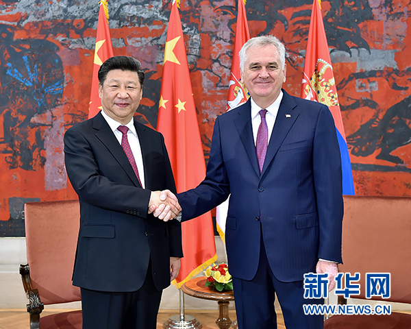 6月18日，國家主席習(xí)近平在貝爾格萊德同塞爾維亞總統(tǒng)尼科利奇舉行會(huì)談。 新華社記者 李濤 攝 