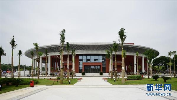 （國際&middot;圖文互動）（2）&ldquo;盡心盡力建好中越友誼精品工程！&rdquo;&mdash;&mdash;越中友誼宮落成記