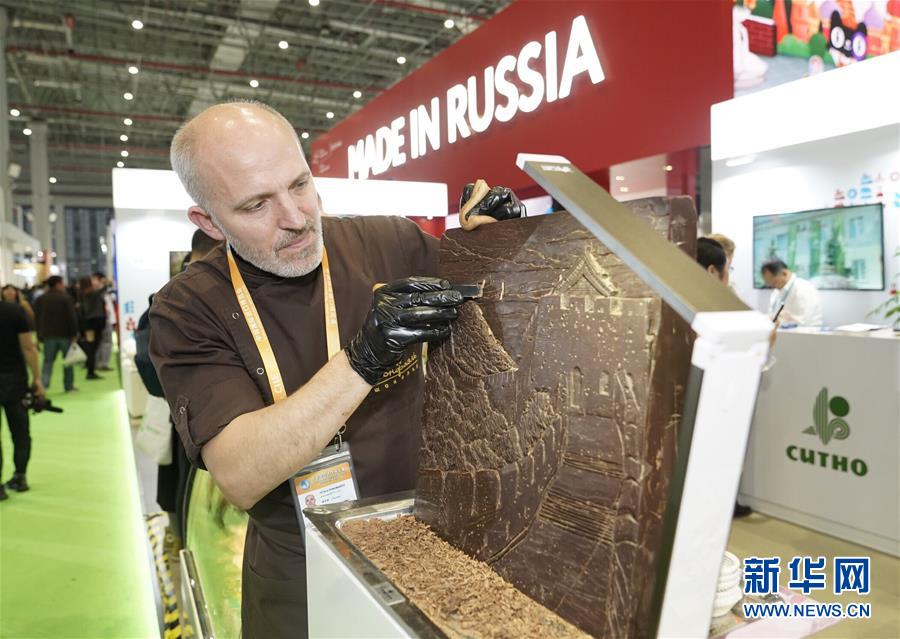 （新華全媒頭條&middot;聚焦進(jìn)口博覽會(huì)&middot;圖文互動(dòng)）（17）海納百川 利達(dá)天下&mdash;&mdash;首屆中國(guó)國(guó)際進(jìn)口博覽會(huì)巡禮