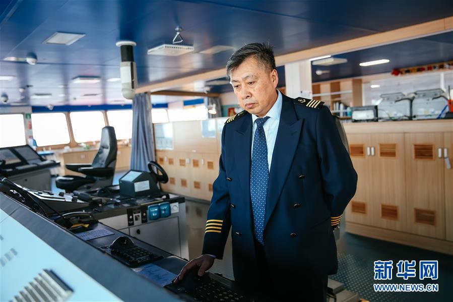 （國際&middot;圖文互動）（4）遠洋巨輪上遲來的年夜飯