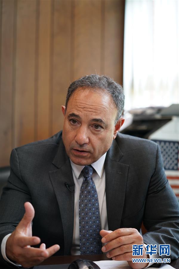 （國際&middot;圖文互動）（1）通訊：安全、好用、實惠&mdash;&mdash;美國電信運營商的華為親體驗