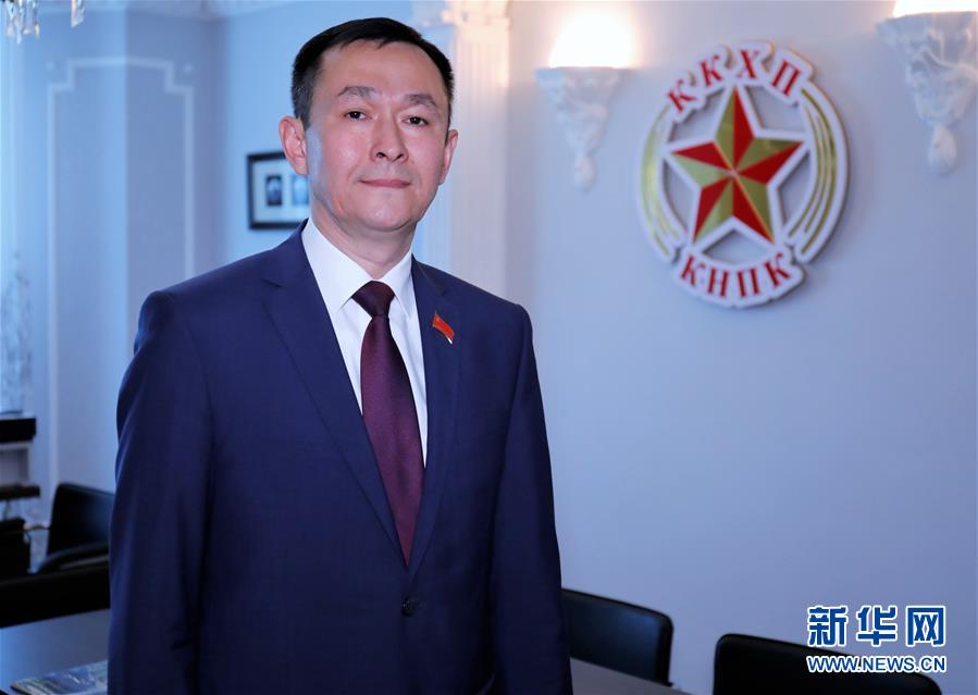 （國(guó)際&middot;圖文互動(dòng)）專(zhuān)訪：中美經(jīng)貿(mào)摩擦應(yīng)回到談判軌道&mdash;&mdash;訪哈薩克斯坦共產(chǎn)人民黨中央委員會(huì)書(shū)記科努羅夫