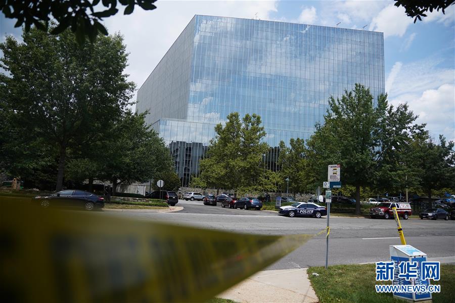 (國(guó)際)(6)美國(guó)警方說(shuō)尚未在《今日美國(guó)報(bào)》總部大樓內(nèi)發(fā)現(xiàn)報(bào)警所稱(chēng)持槍男子