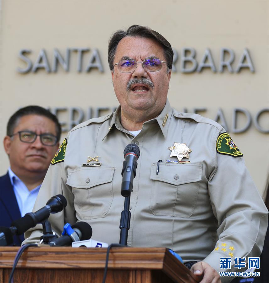 （國際）美國警方通報加州南部游船失火情況最新進(jìn)展