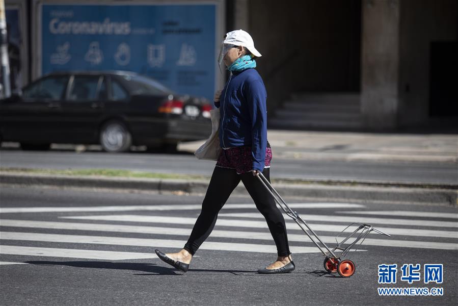 （國際疫情&middot;圖文互動(dòng)）（4）阿根廷防疫措施嚴(yán)格 民眾支持聲中有擔(dān)憂