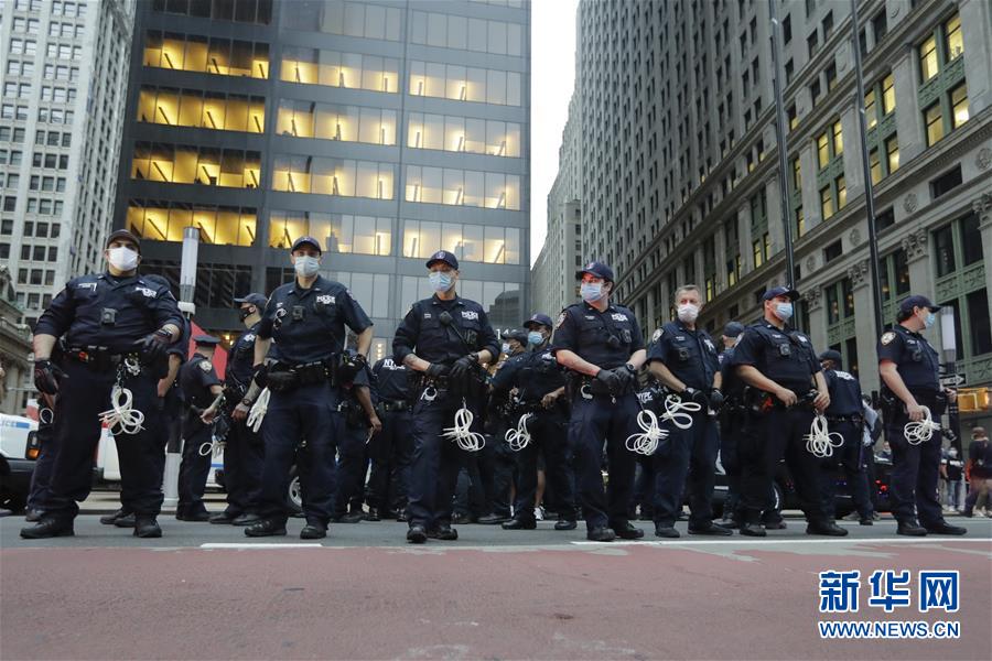 （國際）（5）美國警察執(zhí)法動作不當致一名非裔男子死亡 引發(fā)大規(guī)?？棺h