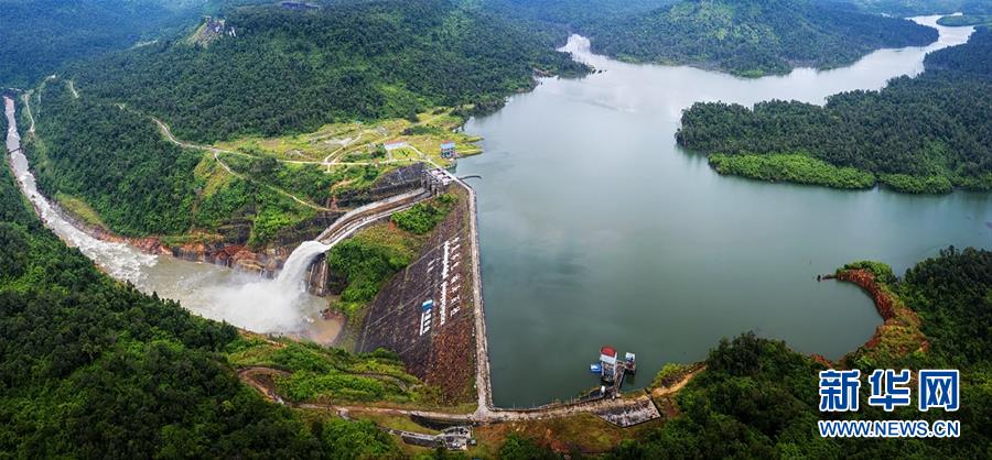 （國際&middot;圖文互動）（1）通訊：踐行綠色發(fā)展　持續(xù)造福民生&mdash;&mdash;記中國華電柬埔寨額勒賽水電站項目