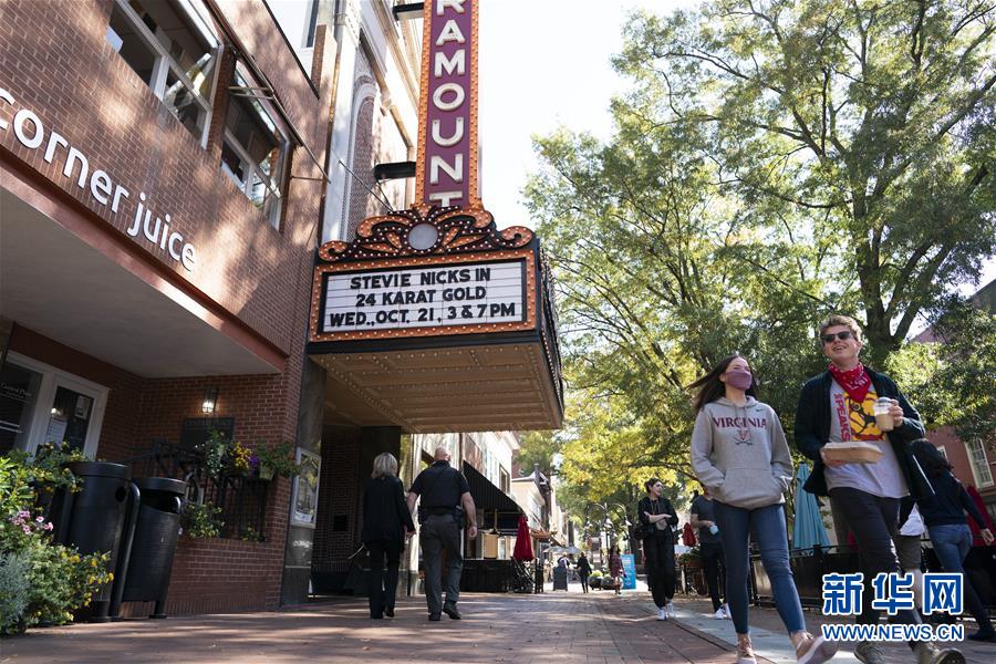 （國際&middot;圖文互動）（3）觸摸夏洛茨維爾的騷亂傷痕&mdash;&mdash;撕裂美國大選年的種族之痛